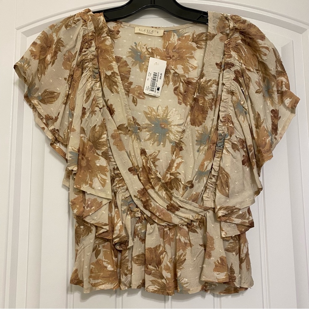 ILLA ILLA Floral Crop Top